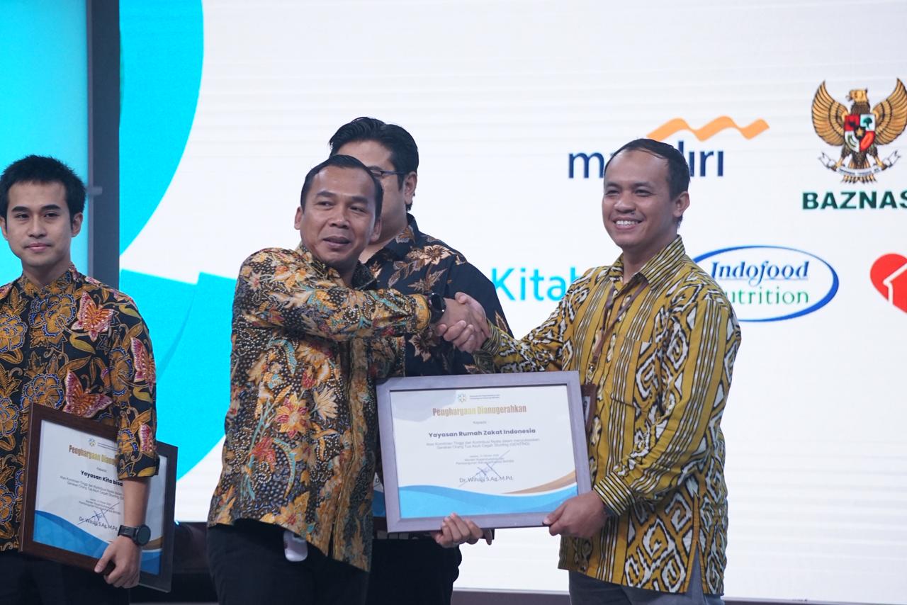 Rumah Zakat Raih Penghargaan dari Kemendukbangga atas Kontribusi Program Cegah Stunting