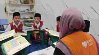 IMG-20260224-WA0010 Rumah Zakat Salurkan 15 Al-Quran untuk Anak-anak SDIT Ottoman Depok Melalui Program Syiar Quran