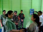 Rumah Baru dari TMMD, Keluarga Herwanto Menangis Haru Saat Dikunjungi Danrem 091/ASN Rumah Baru dari TMMD, Keluarga Herwanto Menangis Haru Saat Dikunjungi Danrem 091/ASN